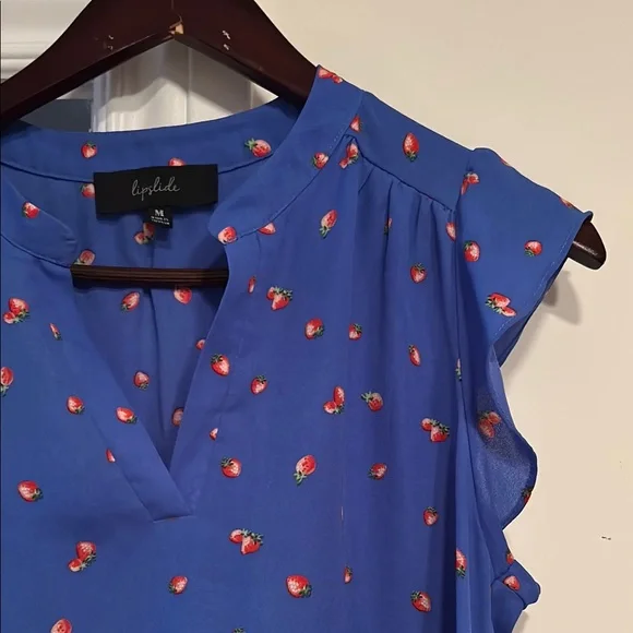 Chic Blue Flutter Sleeve Ruffled Blouse - Picture 4 of 5